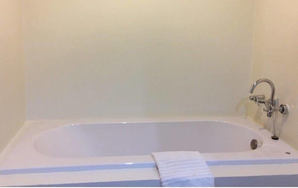 Vana Wellness Resort Nongkhaj Kültér fotó