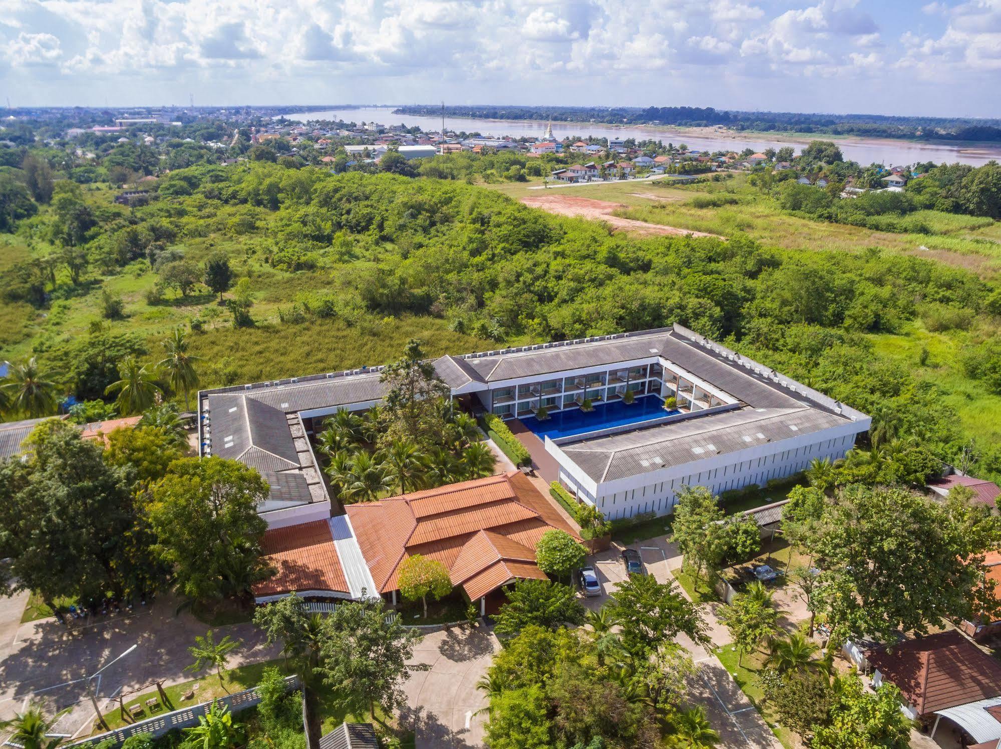 Vana Wellness Resort Nongkhaj Kültér fotó