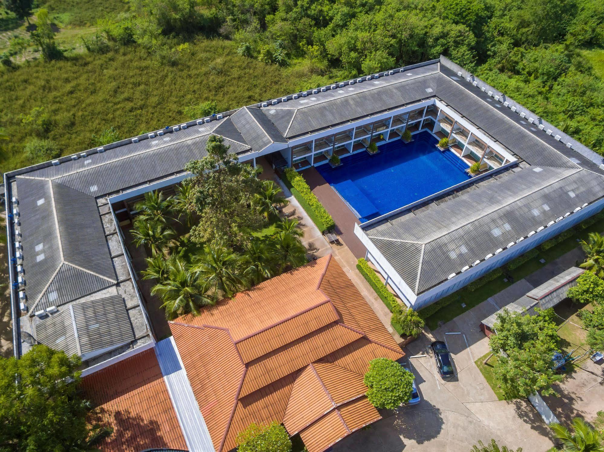 Vana Wellness Resort Nongkhaj Kültér fotó