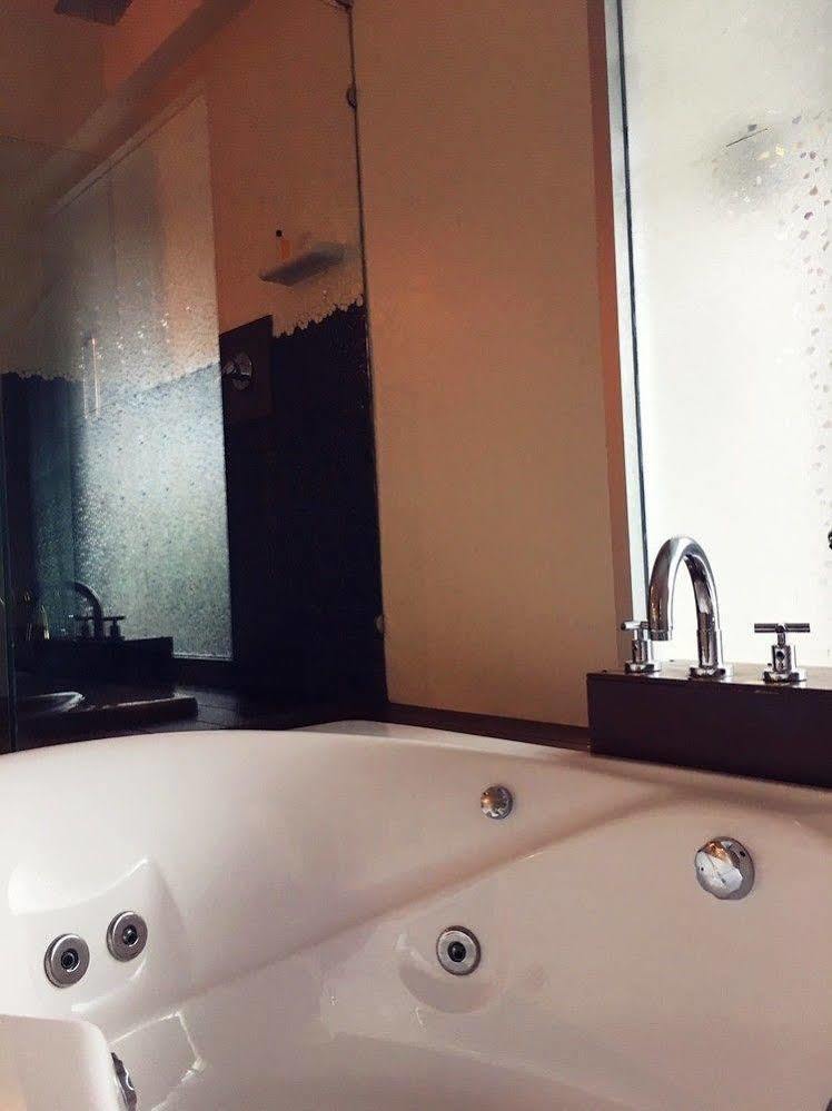 Vana Wellness Resort Nongkhaj Kültér fotó